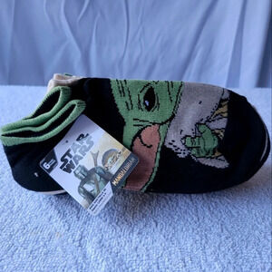 NWT Star Wars Mandalorian themed Grogu ankle  socks 6 pairs large 3-9
